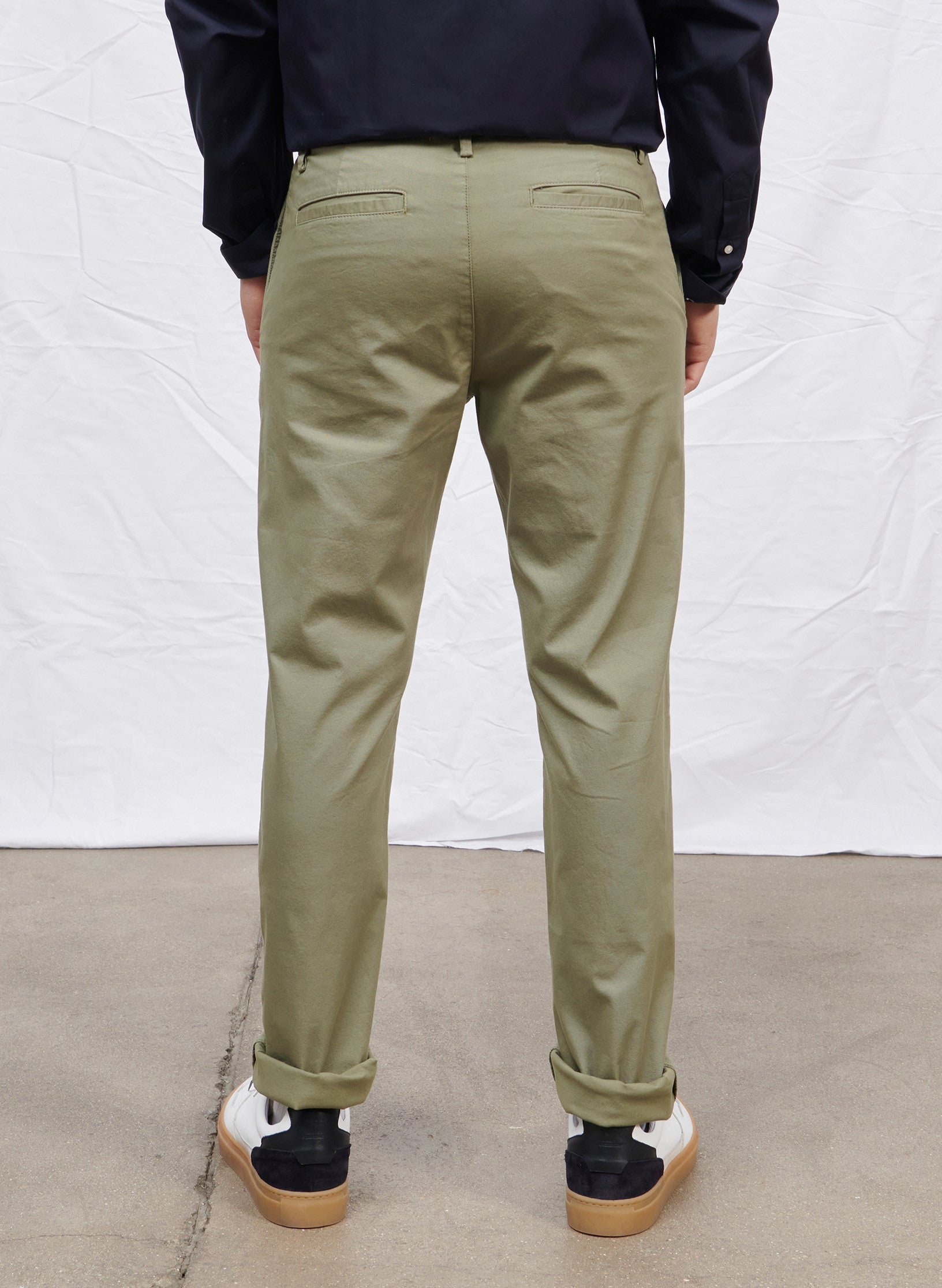 chino light kaki homme