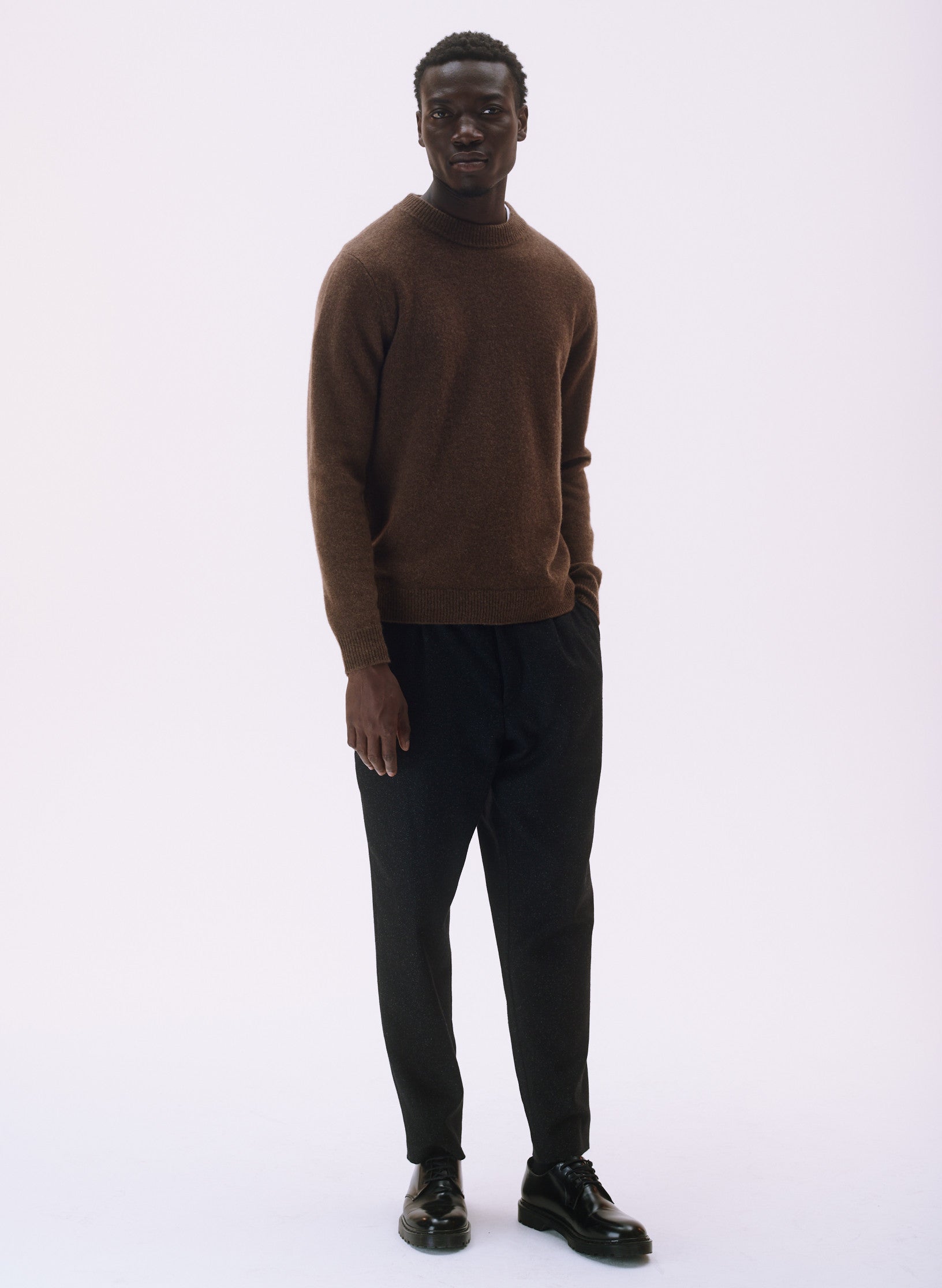 pull ras du cou laine marron homme femme unisexe