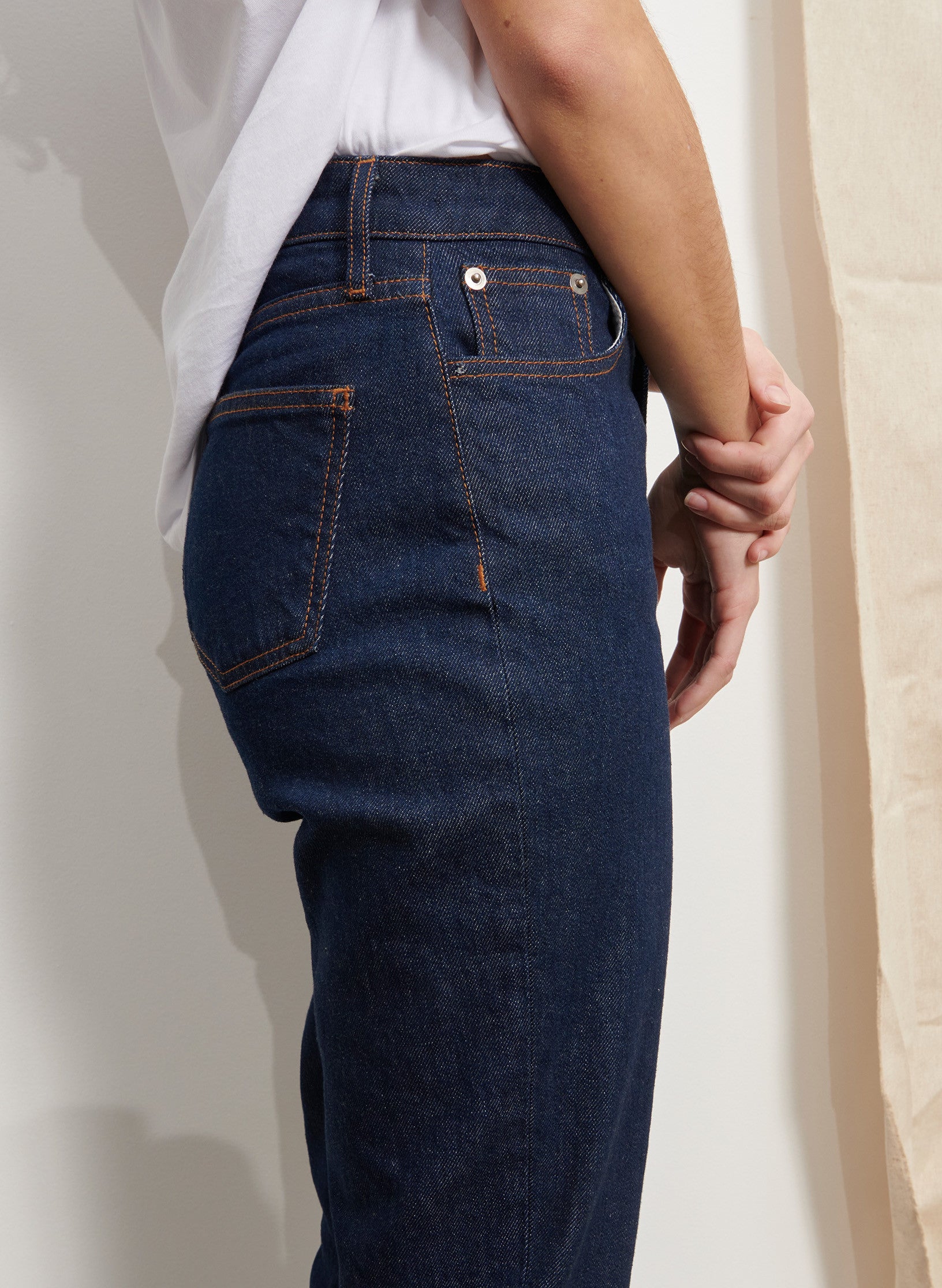 jean mom brut taille haute femme