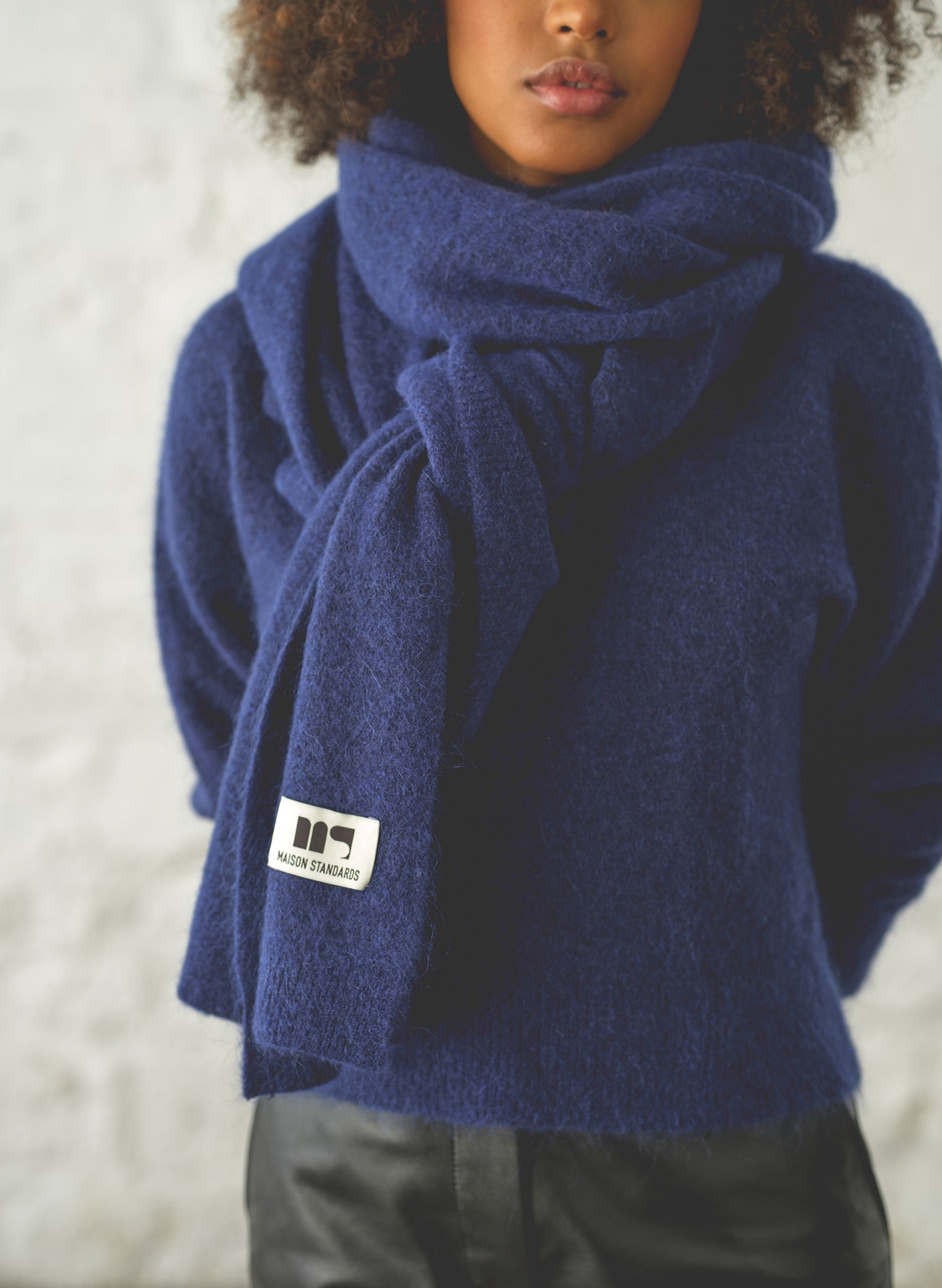 grande echarpe fils mousseux