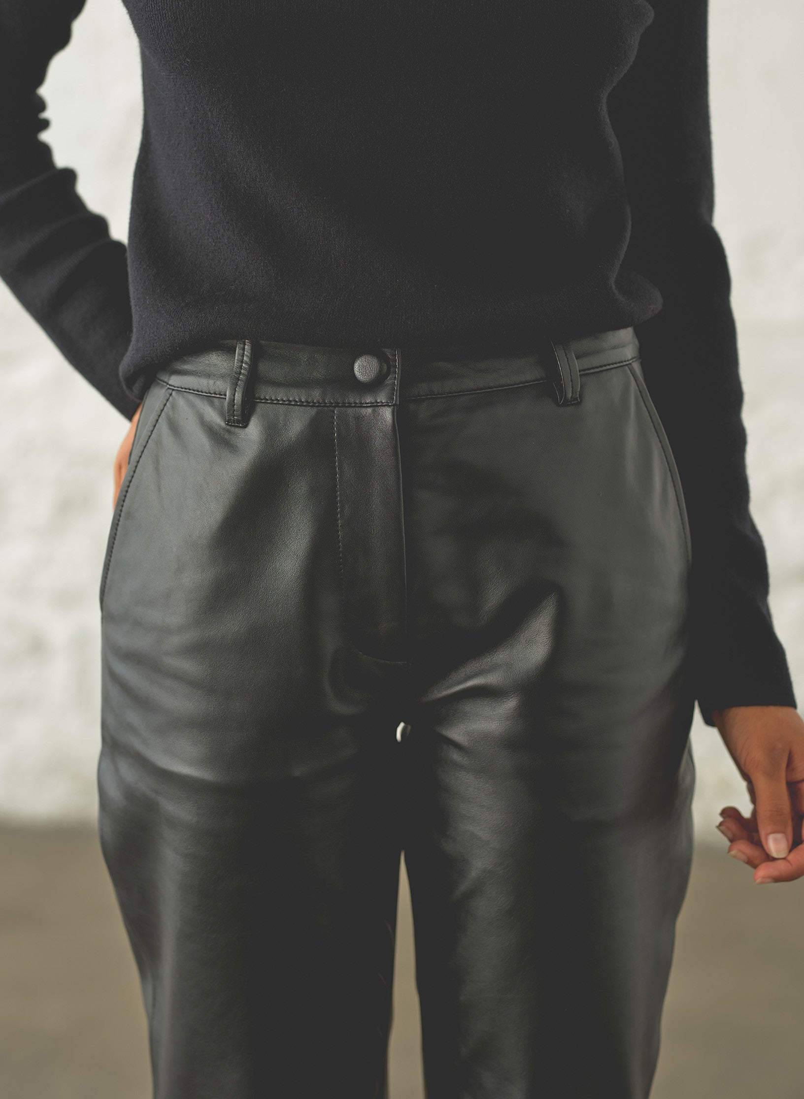 pantalon cuir noir femme