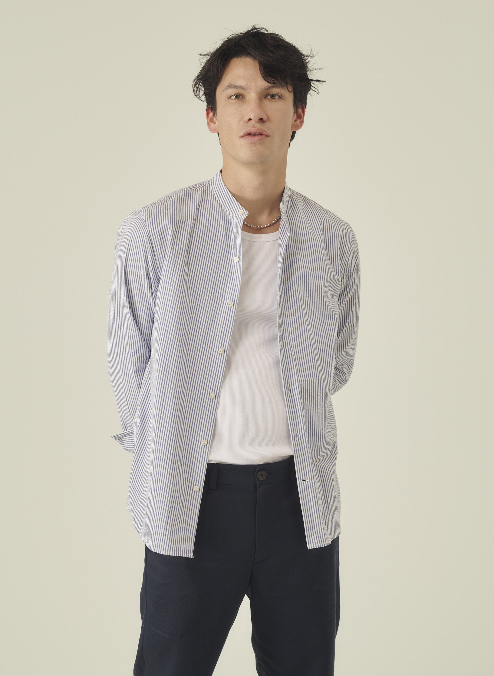 chemise col mao seersucker