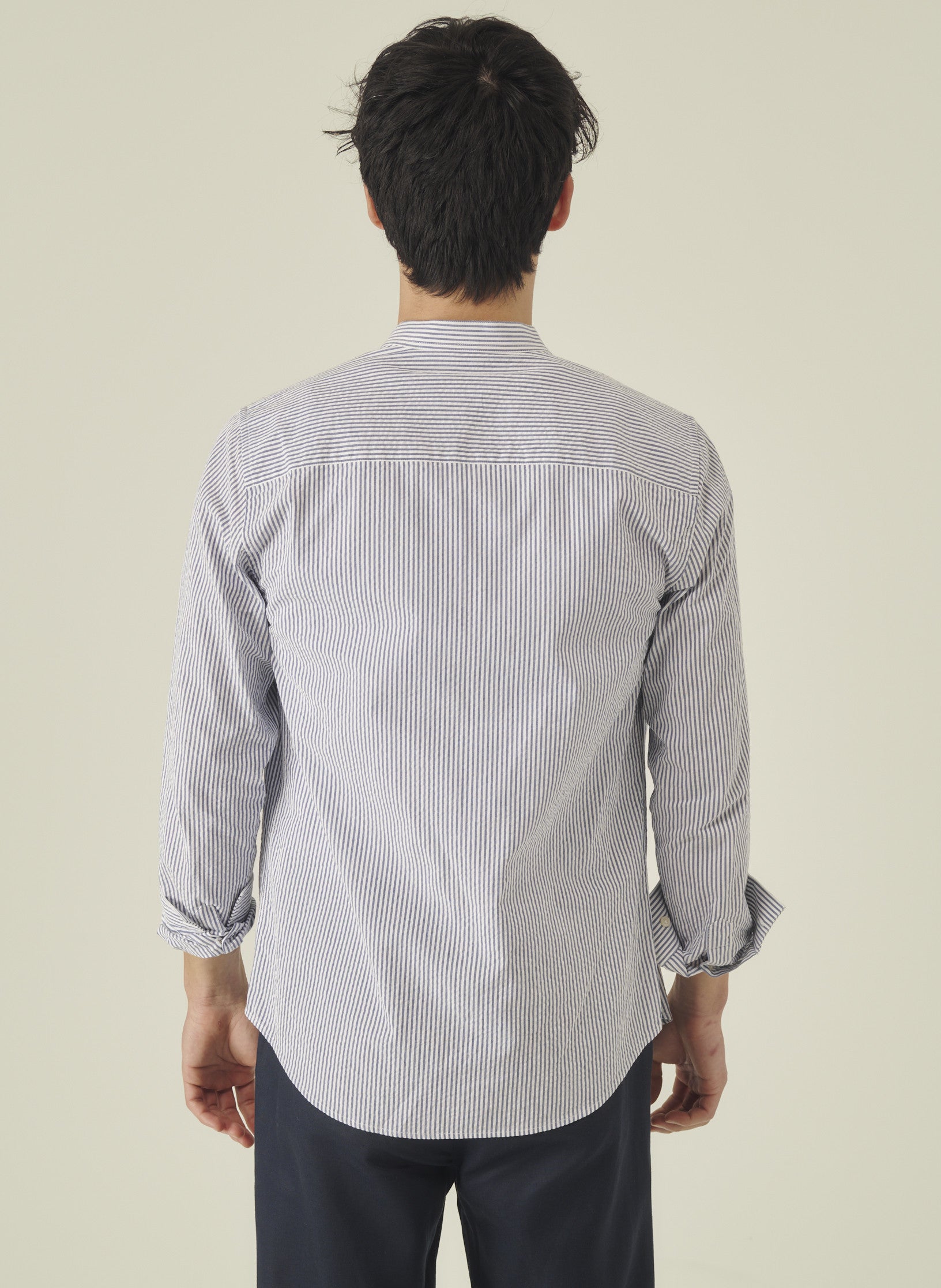 chemise col mao seersucker